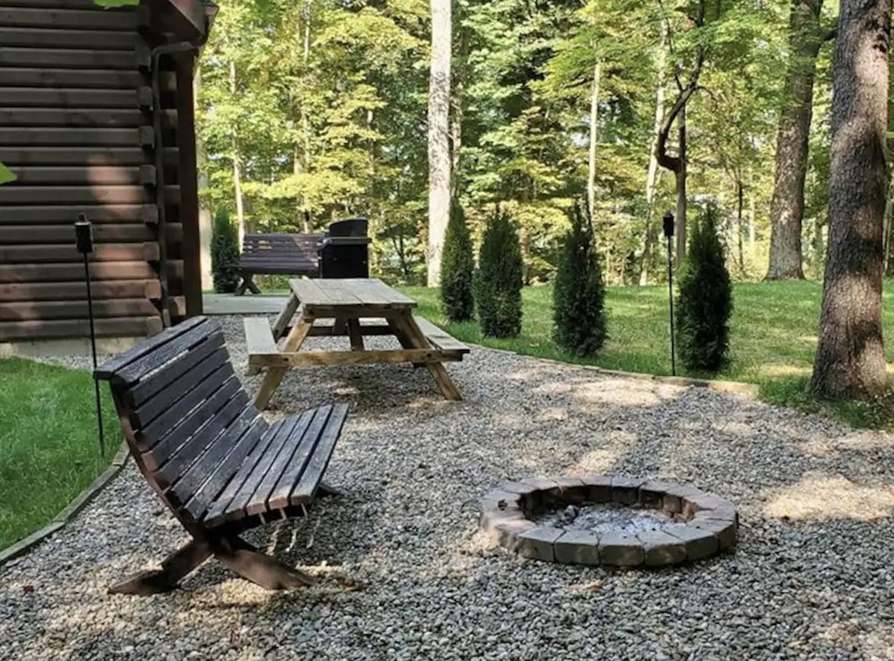  Forever Spring Cabin, Middlefield
4 Guests, 1 Bedroom, 1 Bath, $155/Night