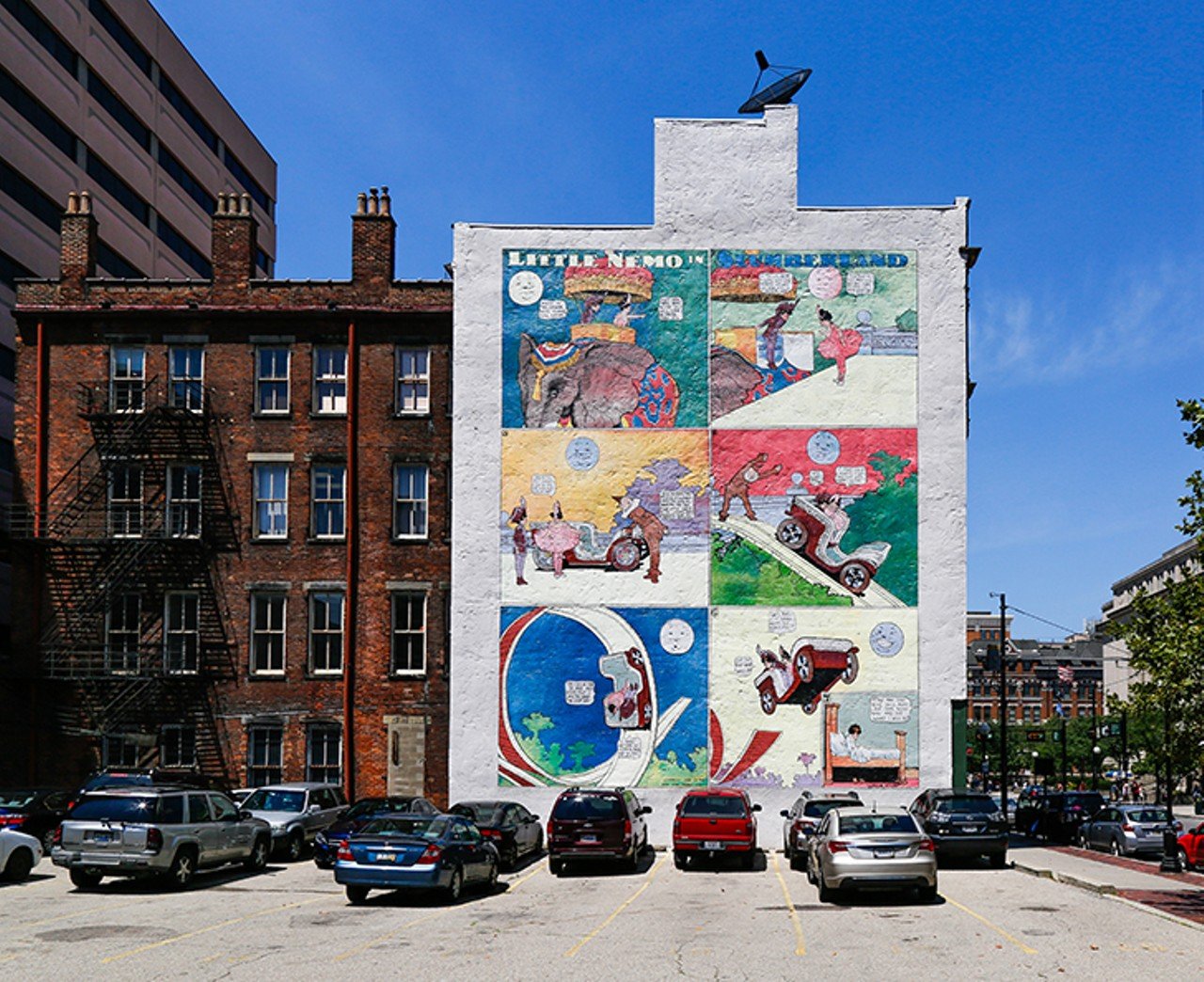 Little Nemo in Slumberland
917 Main St., Downtown
Mural: ArtWorks | Designer: Winsor McCay
Photo: Hailey Bollinger
