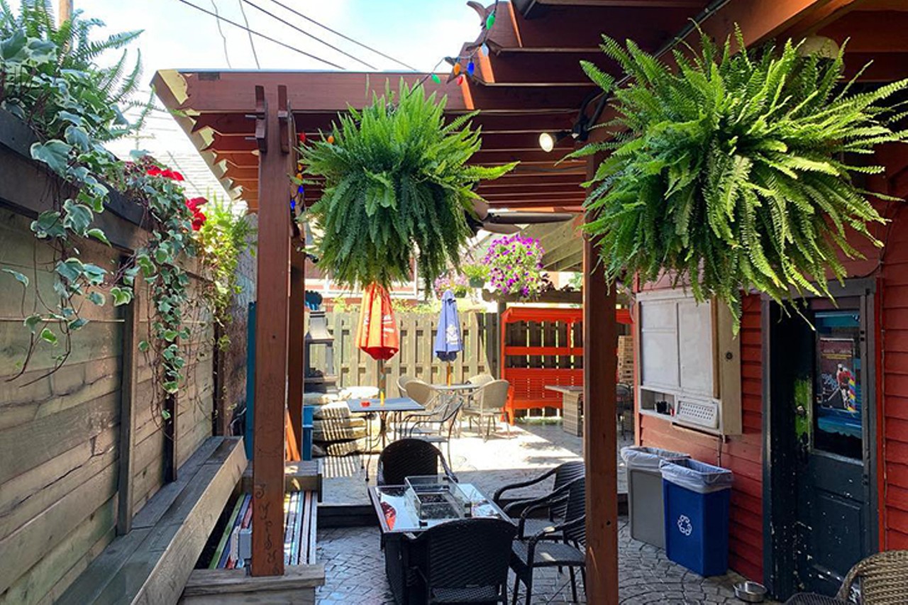 Gypsy's
641 Main St., Covington
With a welcoming, dog-friendly atmosphere, Gypsy's is perhaps most well known for their fully stocked bar and large craft beer selection on draft or in bottles. Watch your favorite game on one of several TVs or enjoy their back patio.