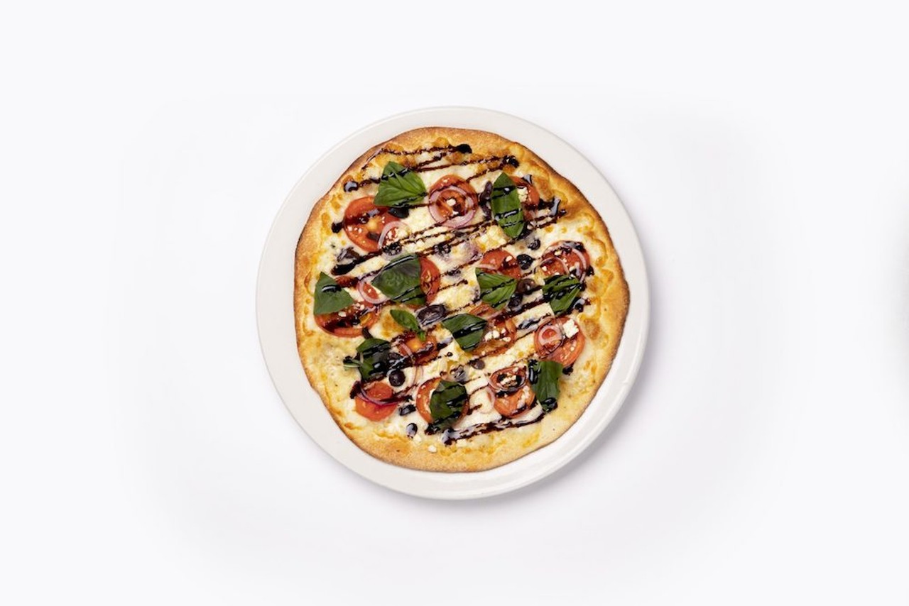 Brixx Wood Fired Pizza
9640 S. Mason Montgomery Rd. Suite A
Greek: This 11-inch pizza comes with Roma tomatoes, mozzarella, kalamata olives, red onions and feta on an olive oil base, topped with basil and balsamic glaze.