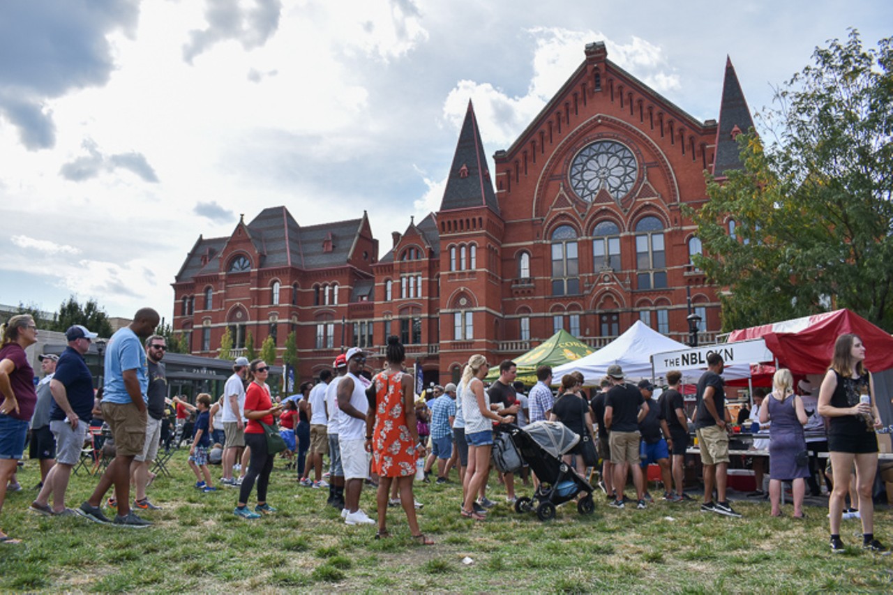Thousands descended onto Washington Park to sample the best wings in the Queen City.