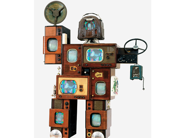 Nam June Paik’s “Powell Crosley Jr.” video robot