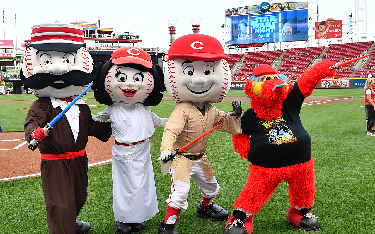 Which Cincinnati Reds mascots are Jedi and which are Sith?