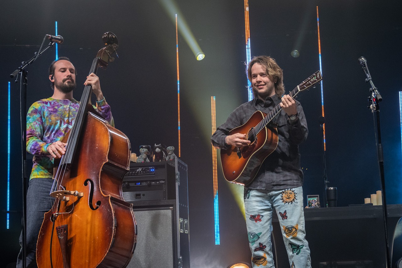 Five Photos of the Billy Strings Concert at the Andrew J Brady Music Center