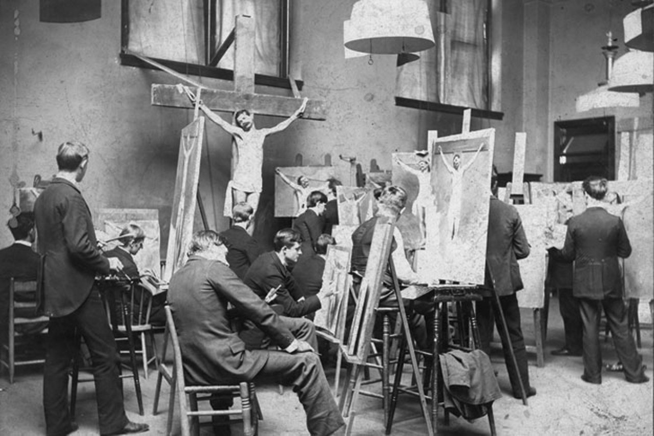 Life drawing class with Lewis Cass Lutz
Photo: Mary R. Schiff Library and Archive