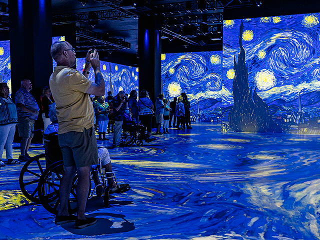 "The Starry Night" installation view at The Lume