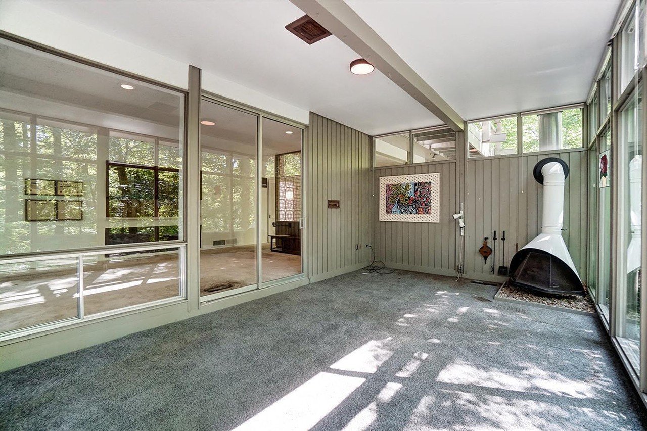 Inside a Midcentury Modern Time Capsule Home For Sale in Anderson Township