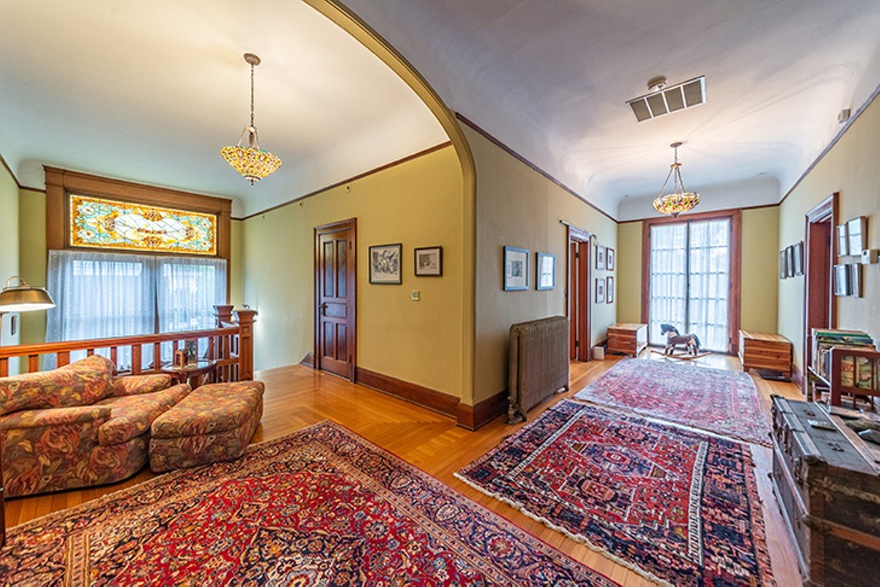 Inside a Queen Anne-Style East Walnut Hills Home Owned by the Graeter's Ice Cream Family