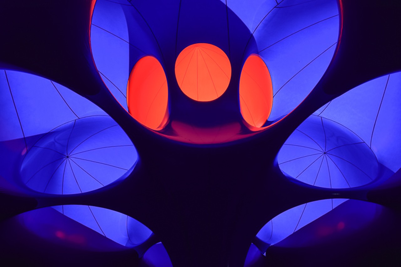 Glowy saturated colors mesh with a lulling ambient soundtrack in Architect of Air's luminarium "Dodecalis".