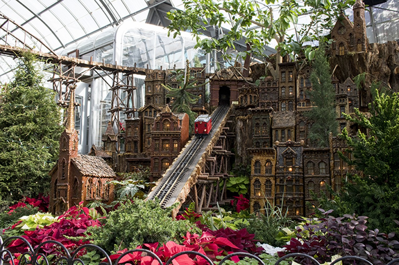 Inside Krohn Conservatory's Winter Floral Show 'A Very Merry Garden Holiday'