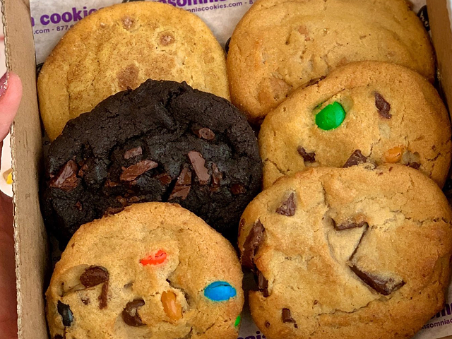 Six-pack of Insomnia Cookies