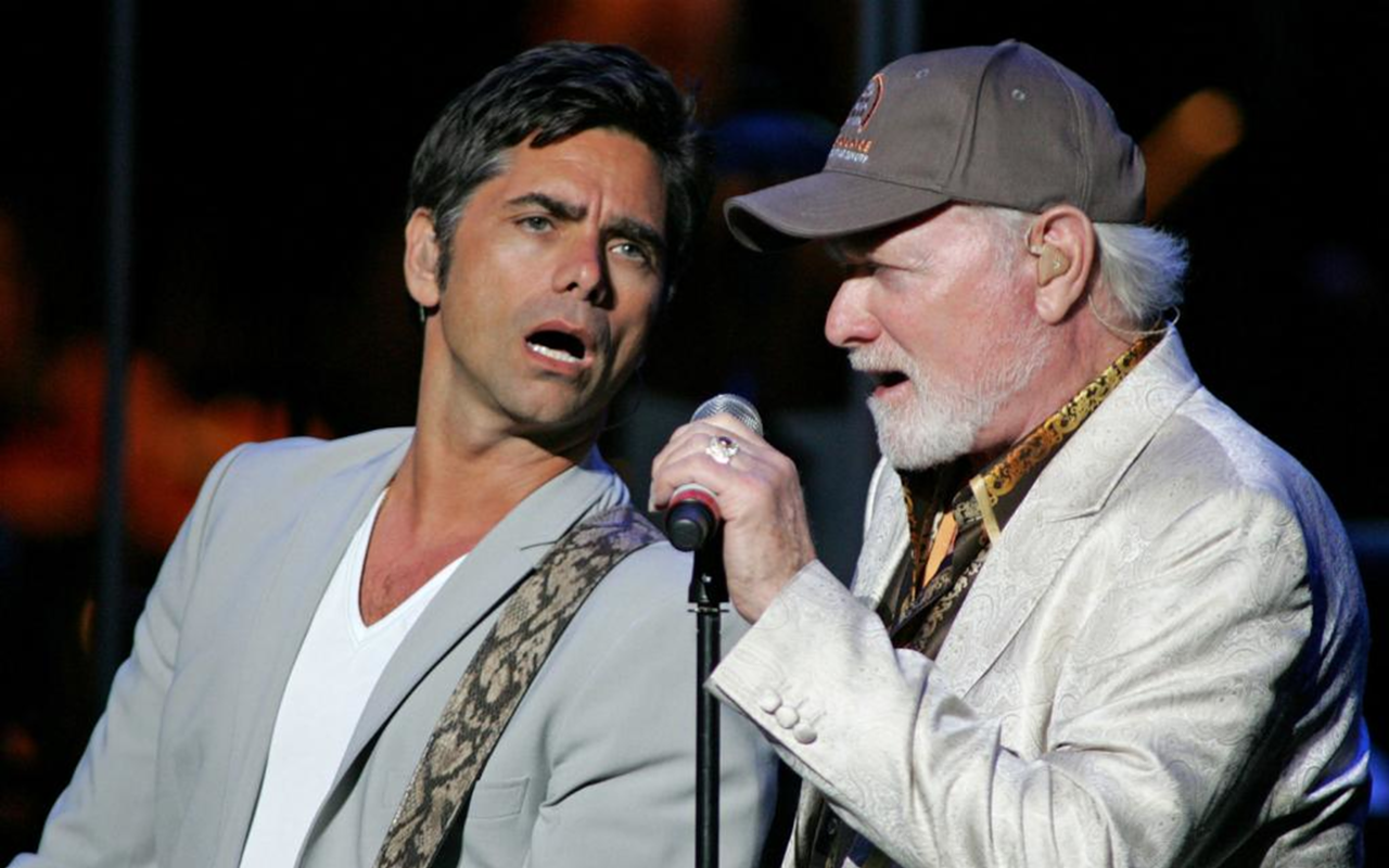Mike: "Wanna be a fulltime Beach Boy"; Stamos: "Uhhhhh, think there's a Full House reunion movie starting soon, sorry"