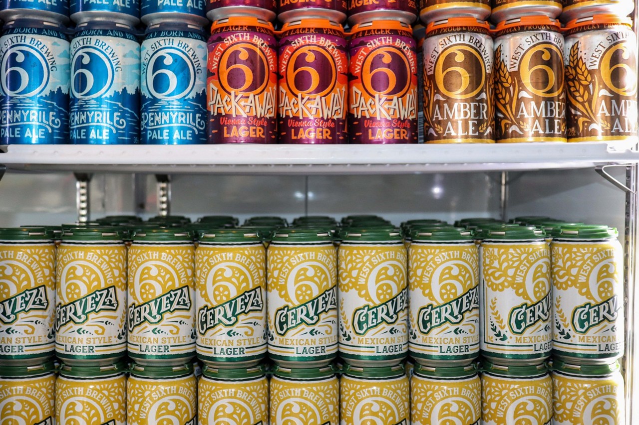 After initially opening with their West Sixth IPA, West Sixth Brewing now serves around 30 different types of canned beers today. Head up to the West Sixth bar at Newport on the Levee, order yourself a drink and wander around the Box Park while sipping your cerveza.