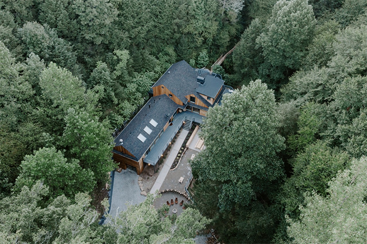 Ohio&#146;s Most Exclusive Getaway Has its Own Waterfall and Heated Swimming Hole