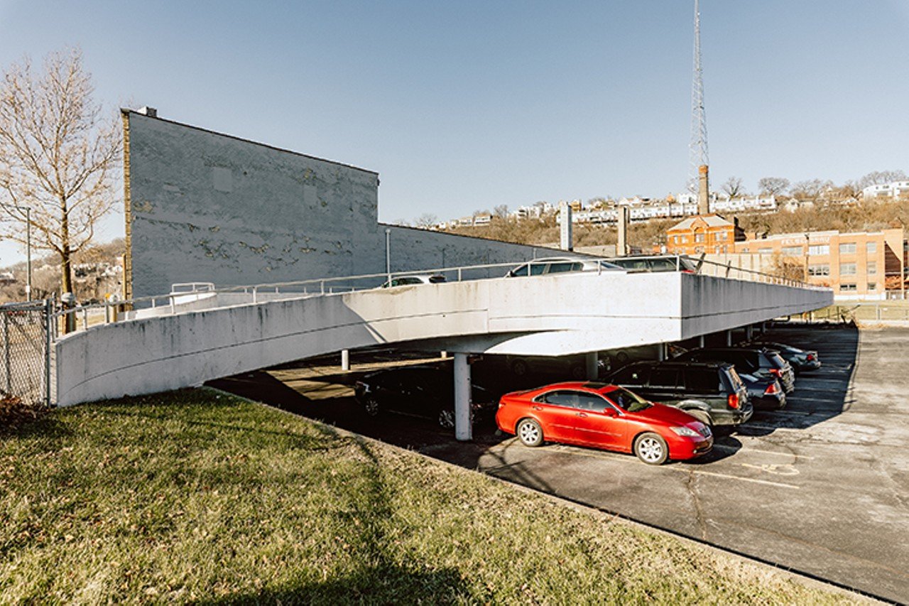There are more than 100 parking spaces near the OTR StillHouse.