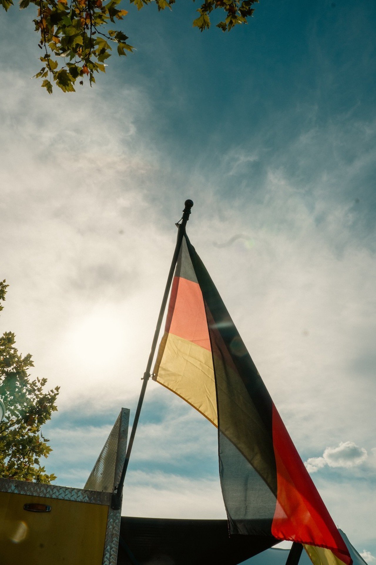 Photos All of the Drinking and Dirndls We Saw During Oktoberfest