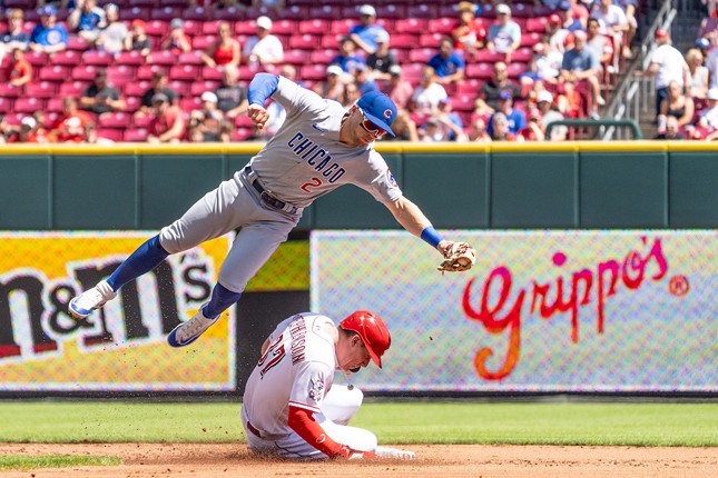 Tyler Stephenson steals second base on pitch in the second inning during the Cincinnati Reds' game against the Chicago Cubs on Sept. 1.