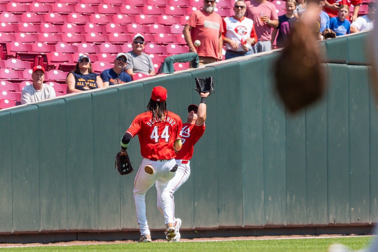 Spencer Steer catches Alex Bregman's fly ball during the first inning | Cincinnati Reds vs. Houston Astros | Sept. 5, 2024