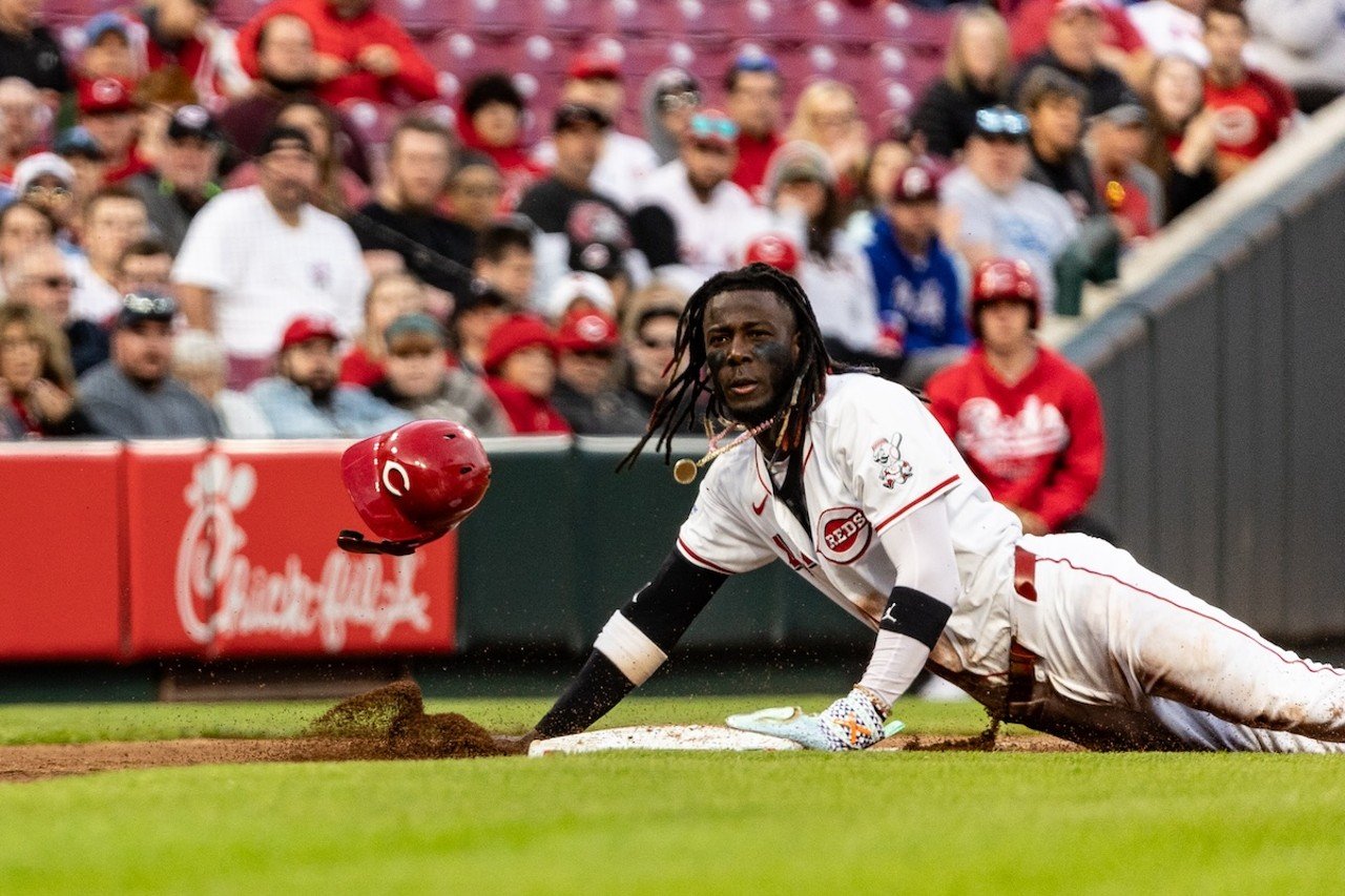 Elly De La Cruz stealing third base | Cincinnati Reds vs. Philadelphia Phillies | April 22, 2024
