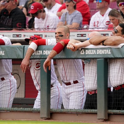 Joey Votto hangs out of the dugout during what could possibly be his last home game | Cincinnati Reds vs. Pittsburgh Pirates | Sept. 24, 2023
