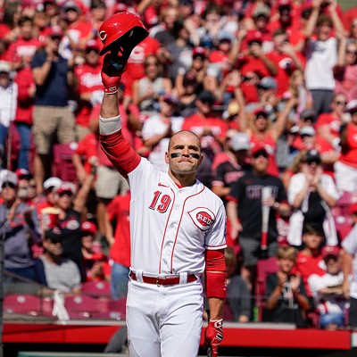 Joey Votto comes up to bat and the crowd gives him a standing ovation | Cincinnati Reds vs. Pittsburgh Pirates | Sept. 24, 2023