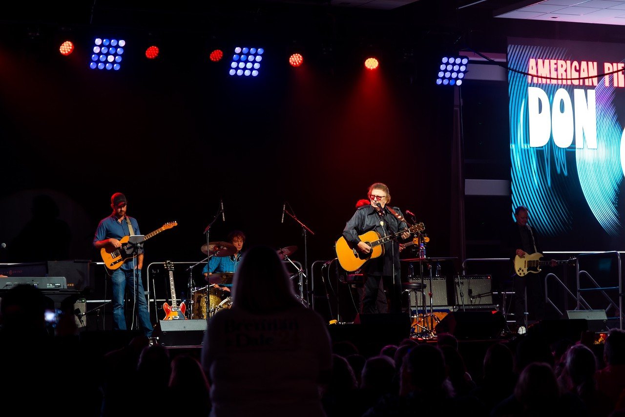 Don McLean performing at Turfway Park on Sept. 27, 2024