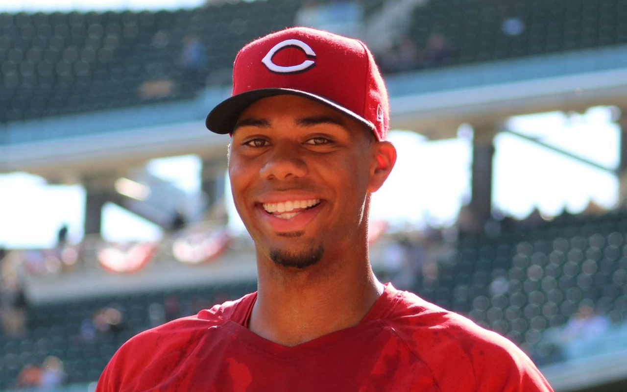 Reds avoid 100th loss, beat Cubs 3-1 behind Hunter Greene