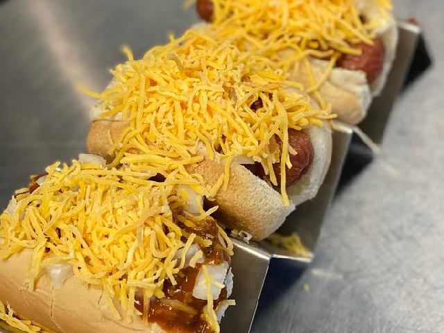 Cincinnati-style hot dog slider
