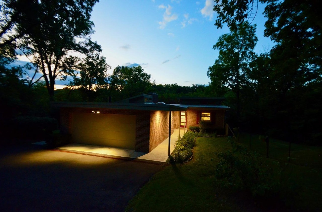 The 1950's Mid Century Modern Home In Anderson Township Has Five Different Levels
