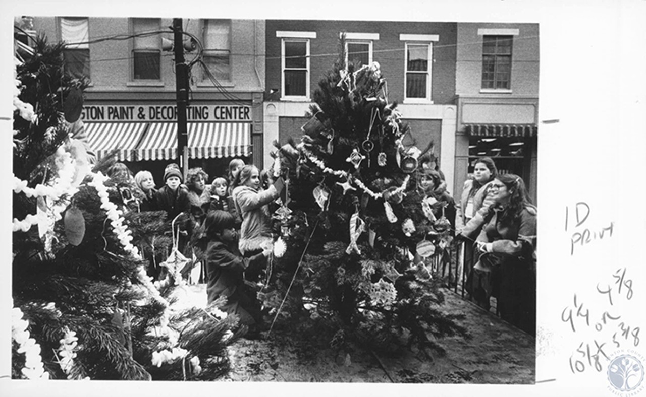 Covington, 1980
"Children decorating Christmas trees"