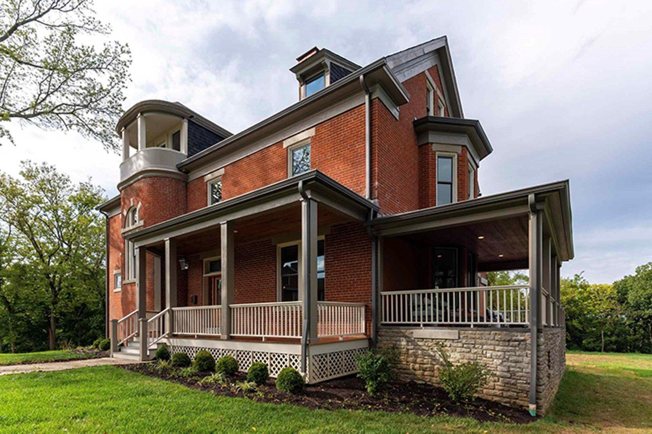 This Historic 1800s Home in Fort Thomas' Tower Park Offers Sweeping River Views
