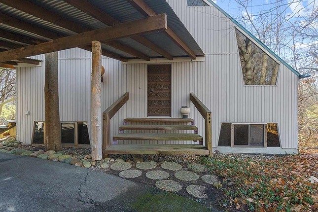 This One-of-a-Kind Indiana Abode is a Shag-tastic Work of Art &#151; Straight Out of the 1970s