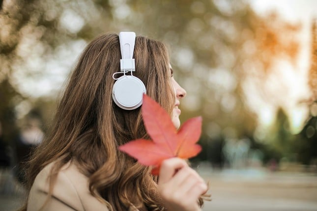 Tunesday: Eight Tracks for Your Fall Playlist