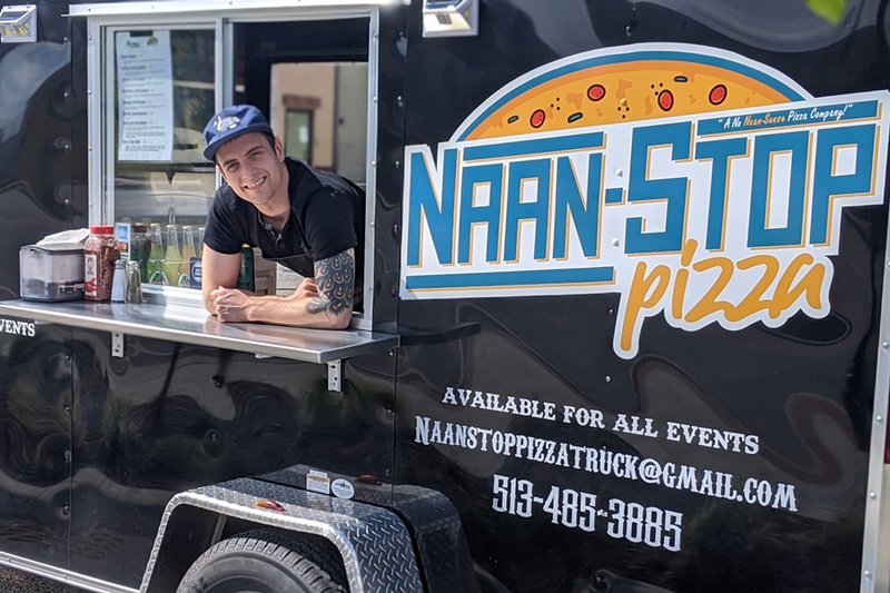 Naan-Stop Pizza Truck - Photo: Facebook.com/naanstoppizzatruck