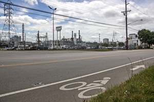 Bike Lane passing industry on Este Avenue - Photo: Nick Swartsell