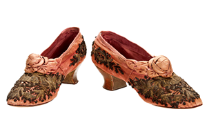 "Boudoir Shoes," 1867, Paris, France, silk, embroidery, and metallic thread, Stuart Weitzman Collection, no. 101. - Photo: Glenn Castellano, New-York Historical Society