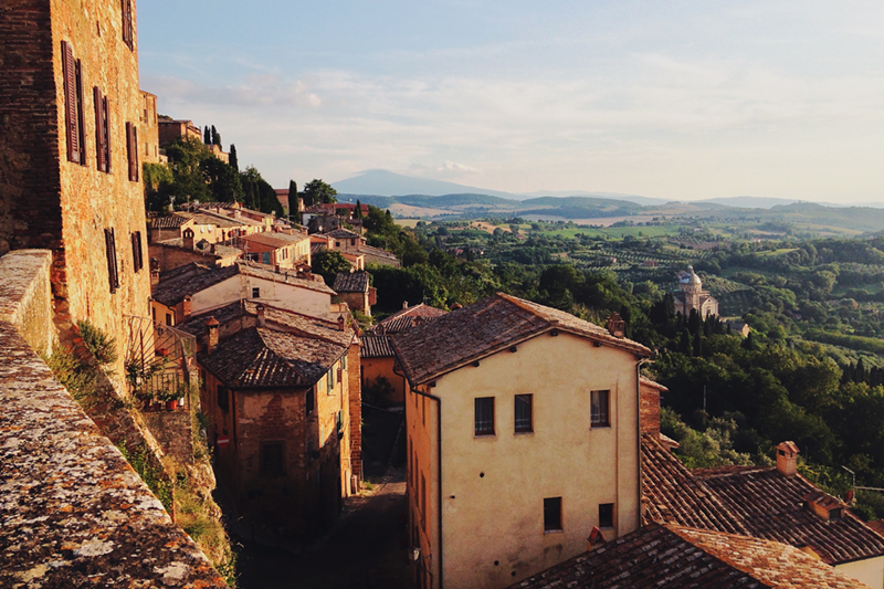 This is actually Tuscany, not the Krohn Conservatory - Photo: Unsplash