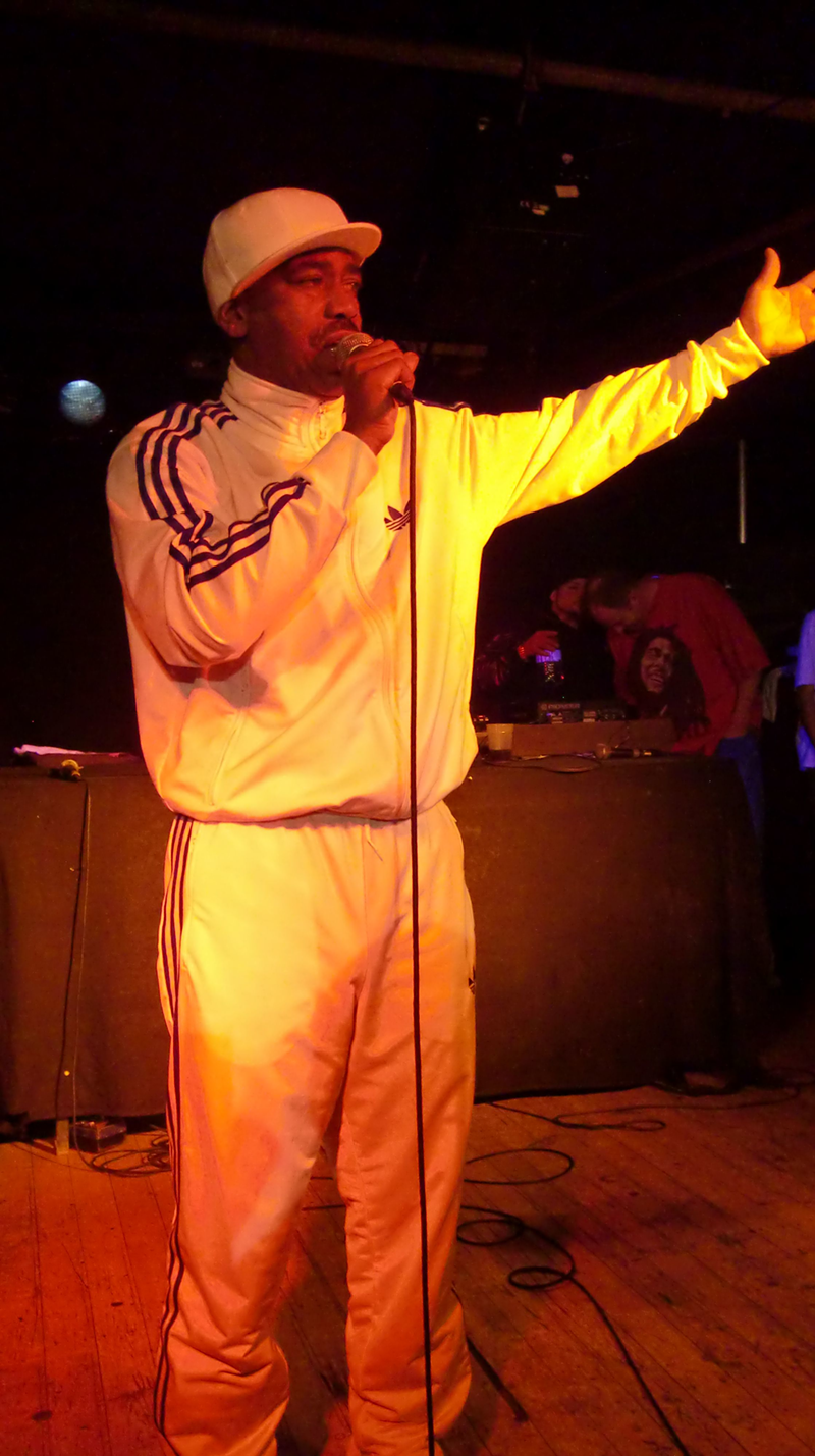 Kurtis Blow performing in Germany in 2012 - Photo: Francelada (CC-by-3.0)