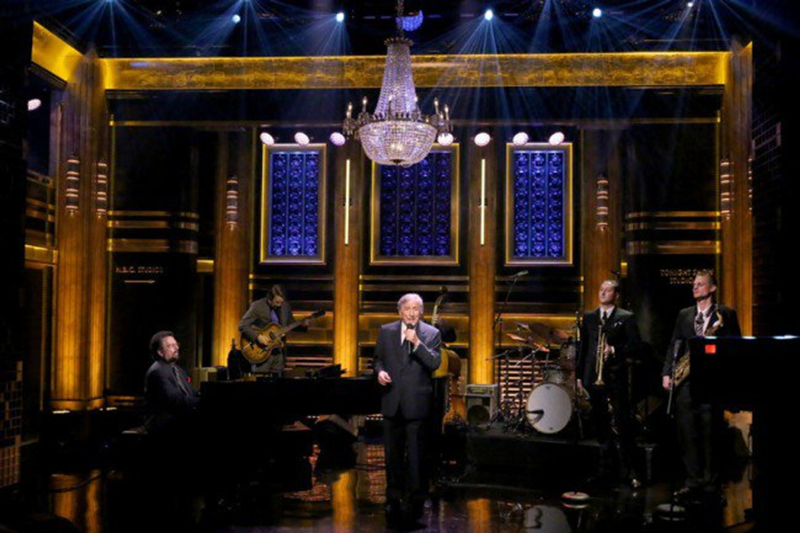 CCM grads Brian Newman and Steve Kortyka (on the right) backing Tony Bennett on 'The Tonight Show'