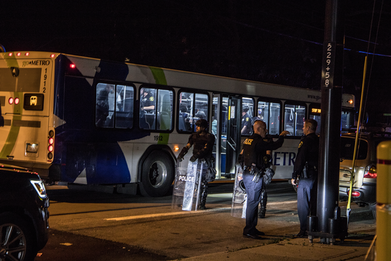 A Cincinnati Metro bus being used to transport arrested protestors last night - Photo: Nick Swartsell