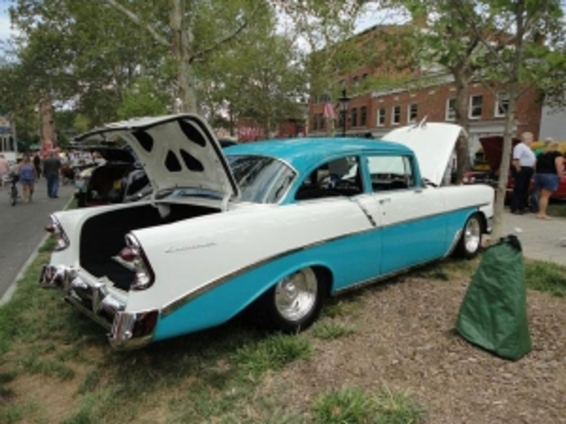 todo_mainstrasse_classic_car_show_photo_provided.wideb.png