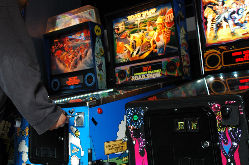 Pinball machines at Arcade Legacy: Bar Edition - Sean M. Peters