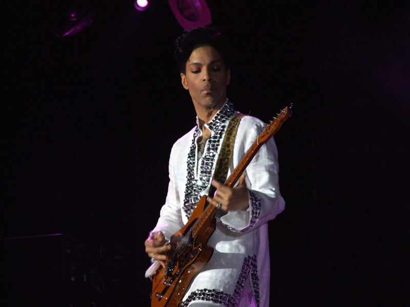 Prince at 2008's Coachella music fest. - Photo: Penner/Wikimedia Commons