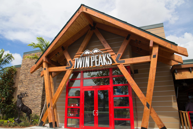 Twin Peaks Restaurant - Photo: Provided