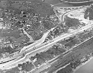 Columbia Parkway under construction - Photo: Courtesy University of Cincinnati, Archives and Rare Books Library