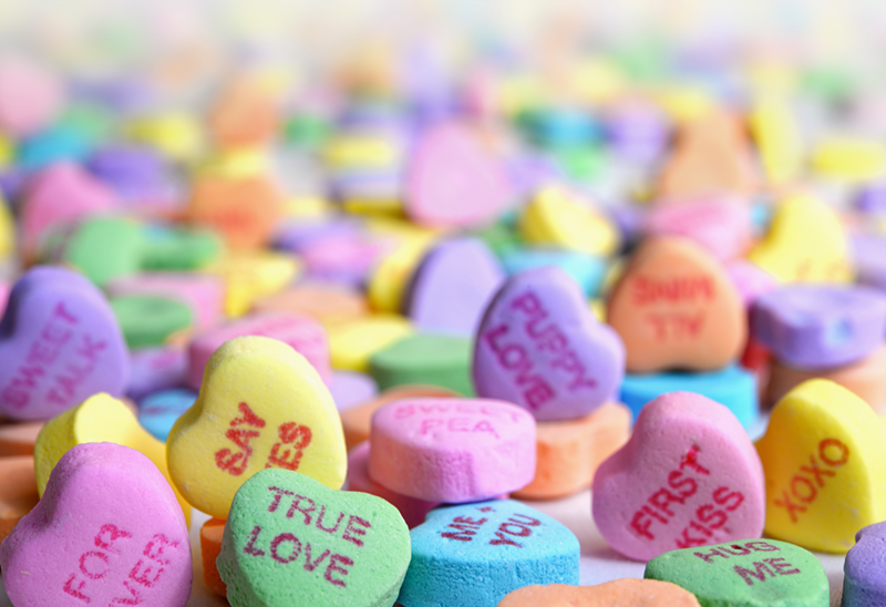 Candy conversation hearts - Photo: Laura Ockel
