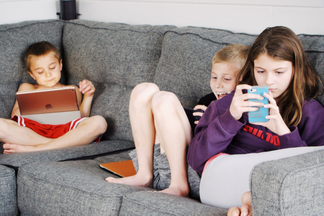 Are your kids on Instagram? - PHOTO: JESSICA LEWIS, PEXELS