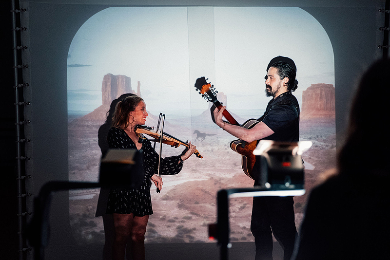 In Hit the Lights' 2021 Cincy Fringe production Horsetale, two Country Western musicians share their story of love, heartbreak and redemption through the story of a horse that’s been separated from its tail. - Photo: Marzio Fulfaro