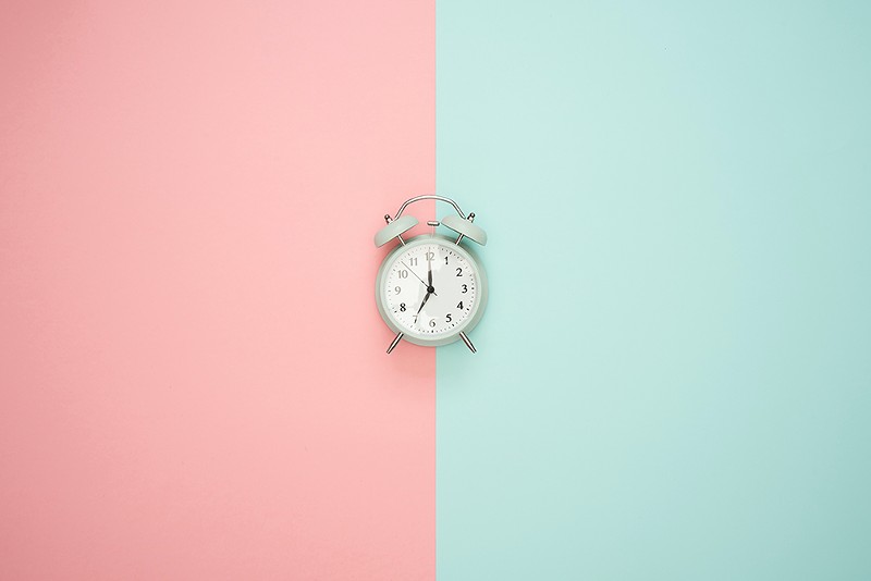 Daylight saving time starts on the second Sunday in March. - Photo: Icons8, Unsplash