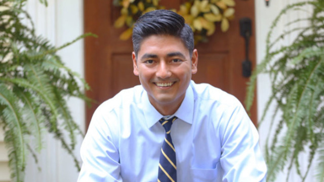 Cincinnati Mayor Aftab Pureval will be the special guest at an Improv Cincinnati show on June 10, 2022. - Photo: Christin Berry, Blue Martini Photography